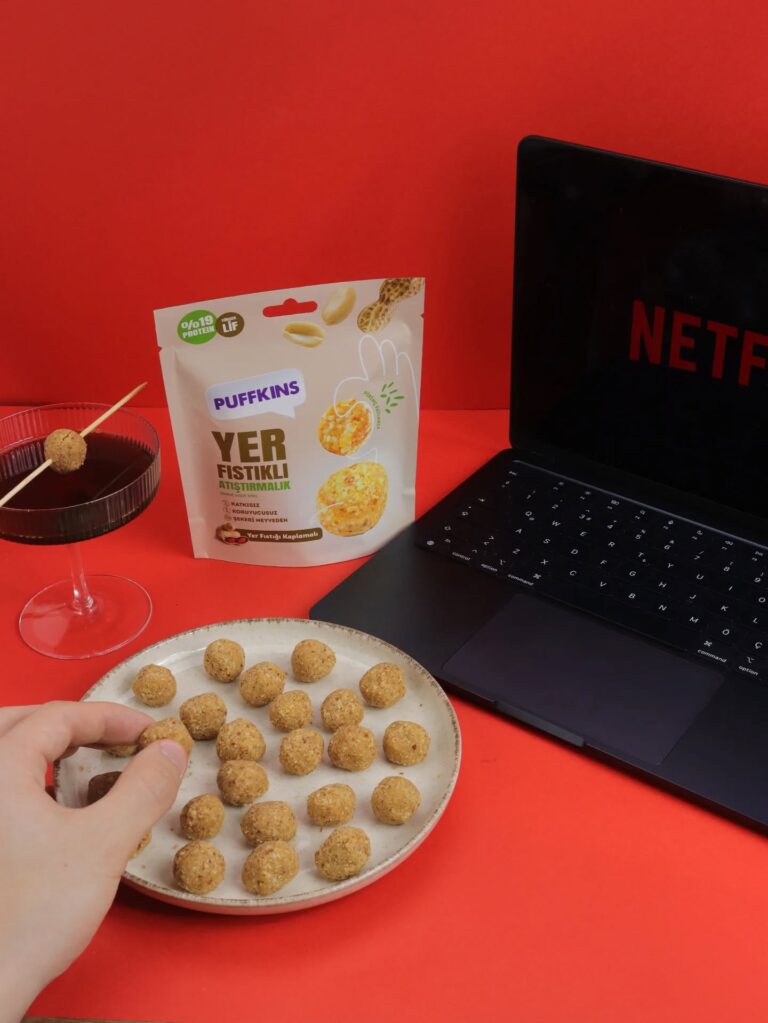 Instagram post from puffkins.tr. This post is in position 3.